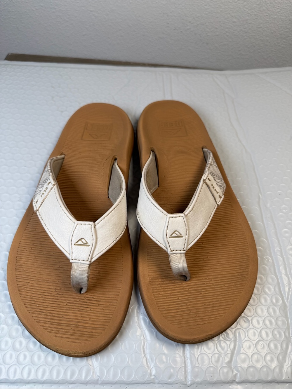Reef Santa Ana Women’s Flip Flop Sandals White Comfort Beach Approx Size 8
